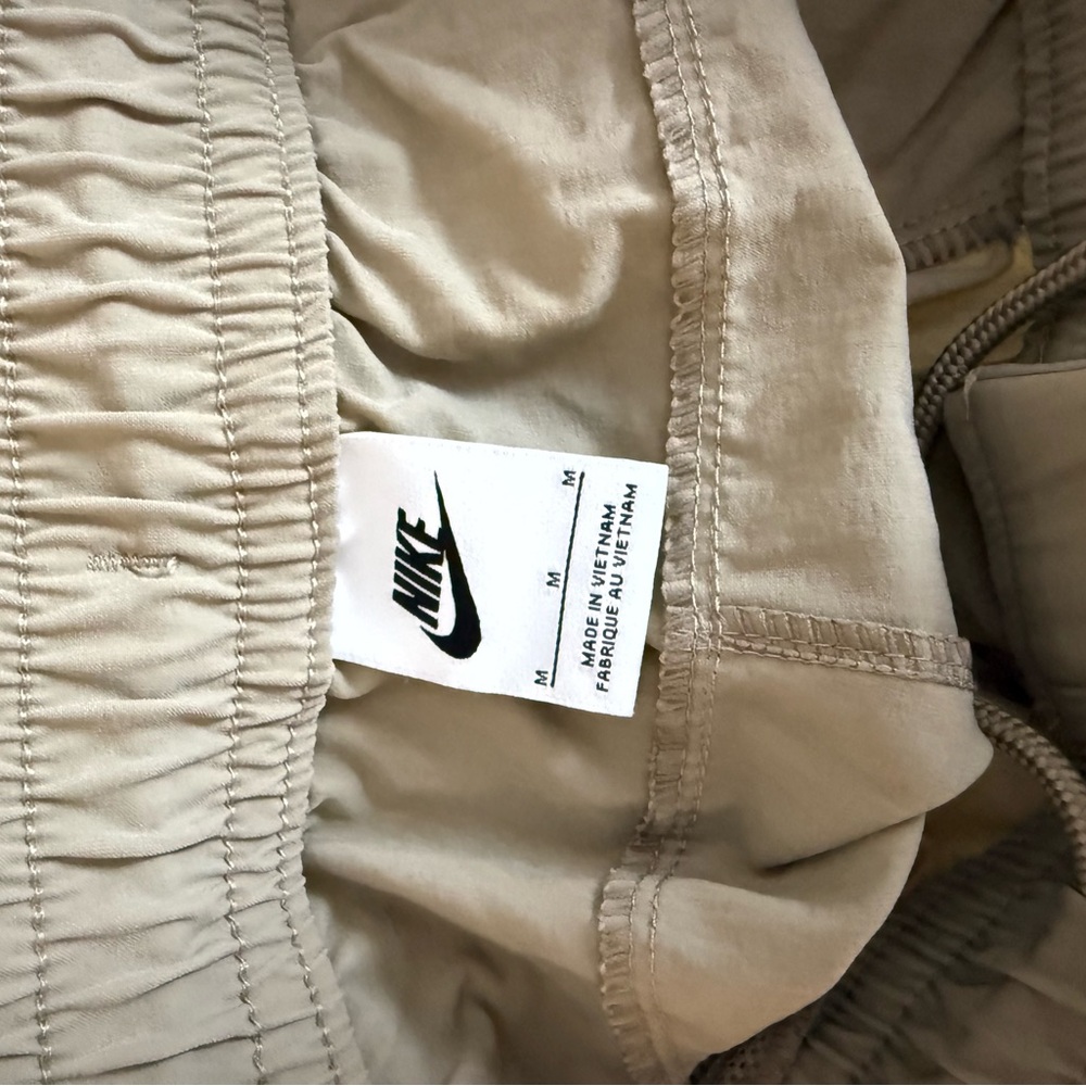 Nike Tan Jogger Pants - Picture 4 of 4